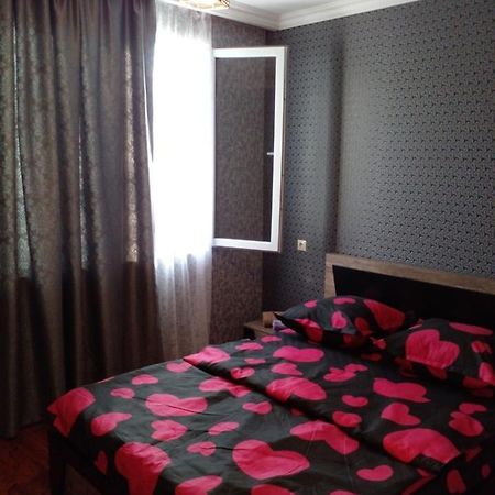 Hotel Pirosmani 66 Sighnaghi Esterno foto