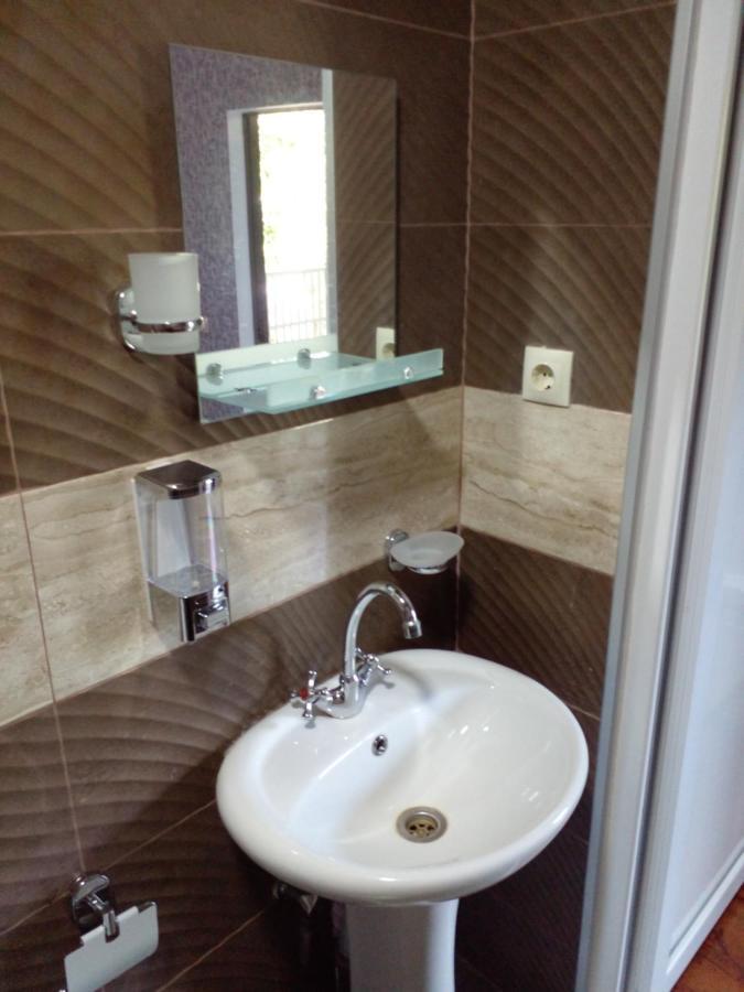 Hotel Pirosmani 66 Sighnaghi Esterno foto